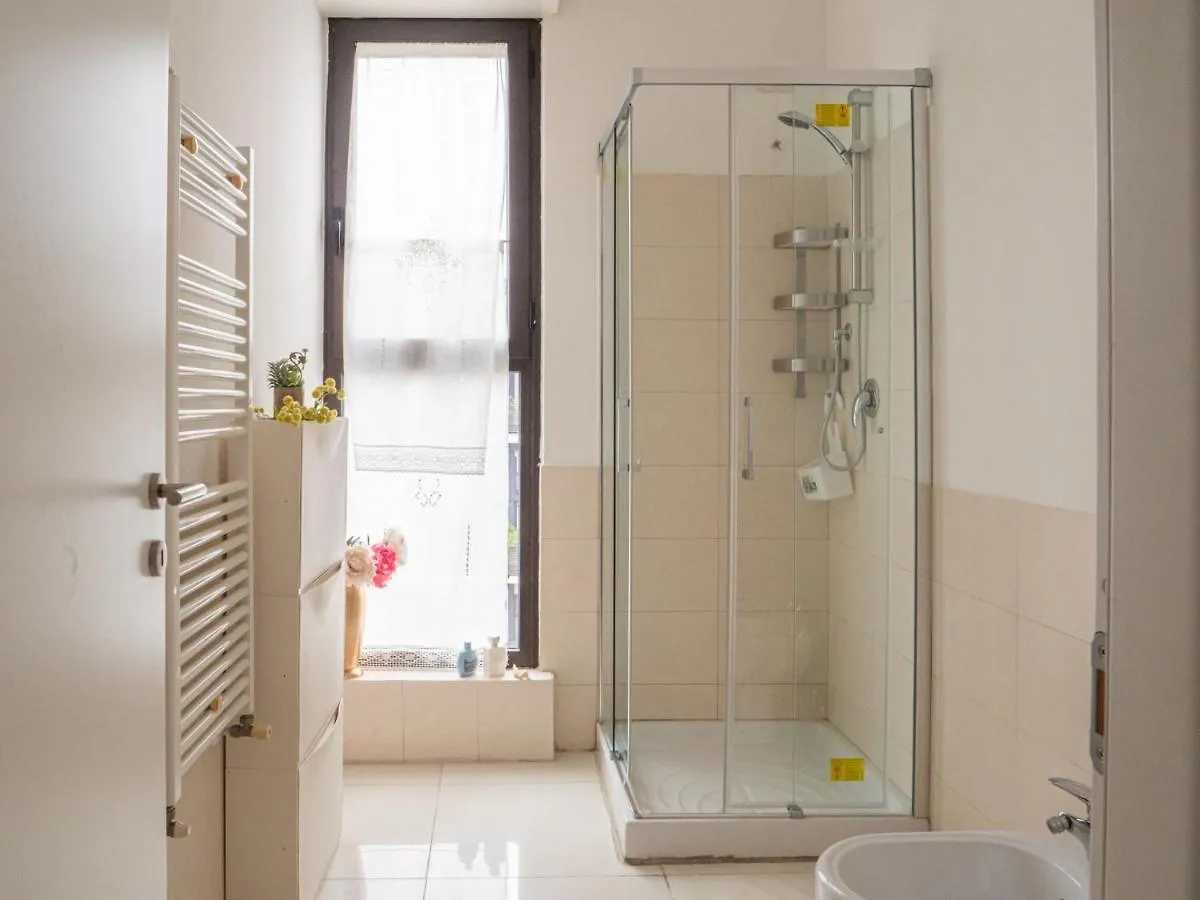 The Best Rent - Spacious Apartment With Balcony In Viale Monza 밀라노 0*,